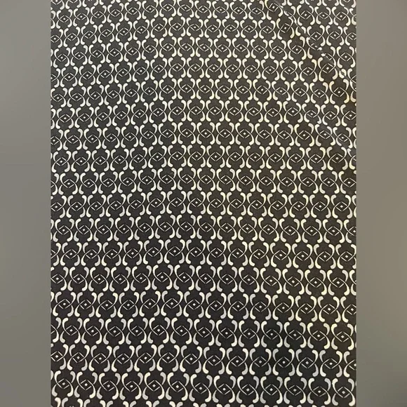 Banana Republic 3/4 Sleeves Black Patterned Dress. Size Medium - Picture 4 of 9